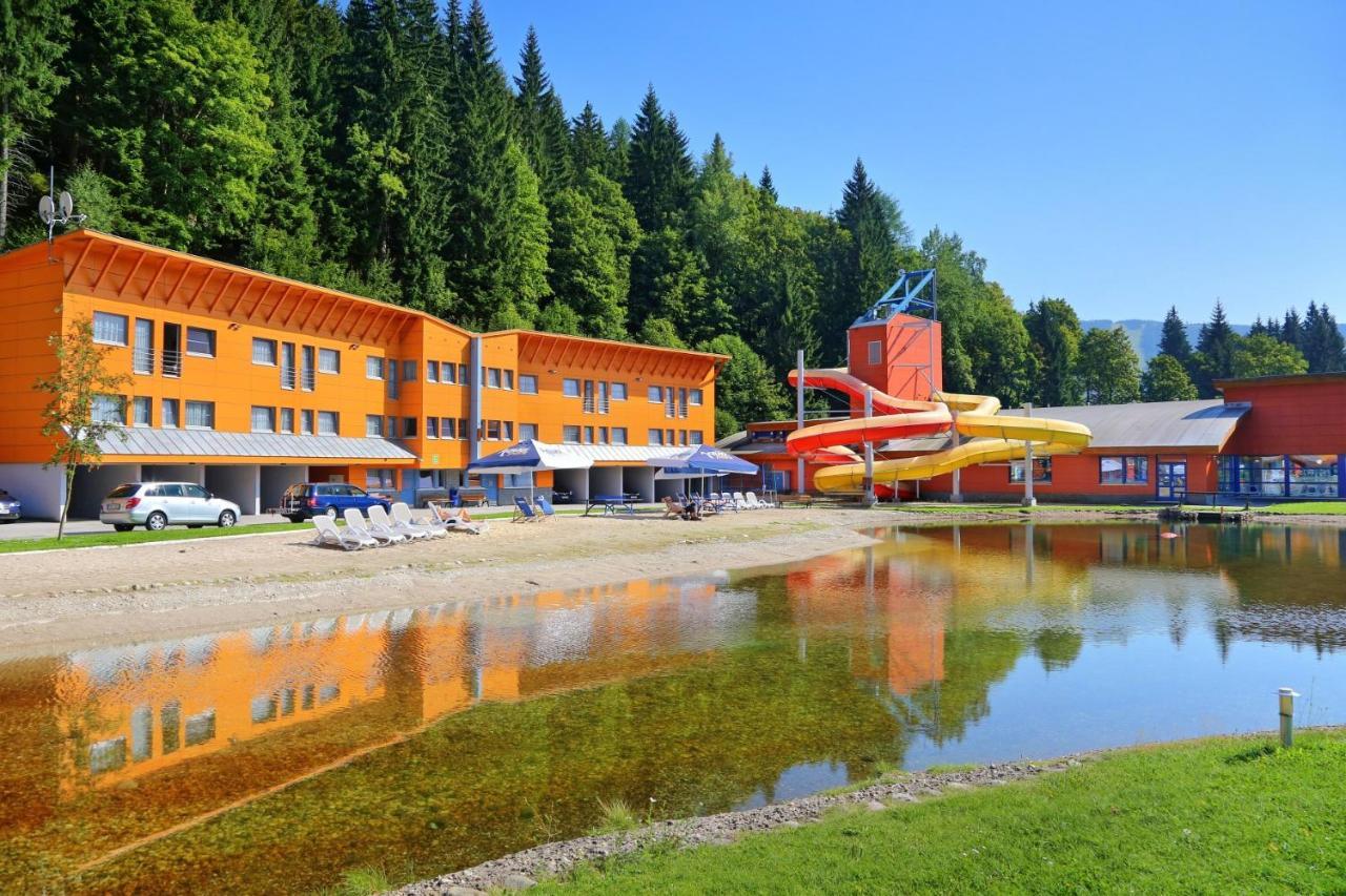 Aqua Park Spindleruv Mlyn Hotel Exterior photo