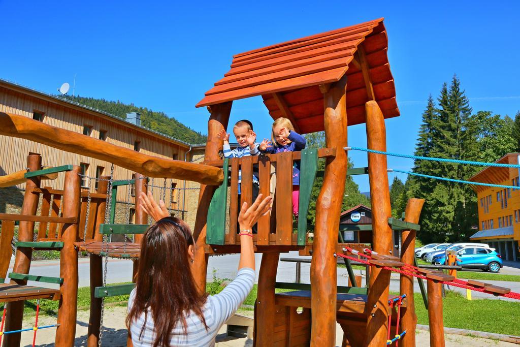 Aqua Park Spindleruv Mlyn Hotel Exterior photo