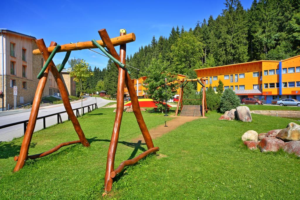 Aqua Park Spindleruv Mlyn Hotel Exterior photo